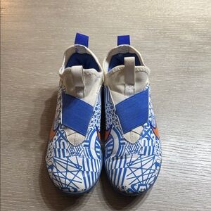 Nike NOVELSHIP Zoom Mercurial Vapor Kids Blue and White indoor soccer Shoes
